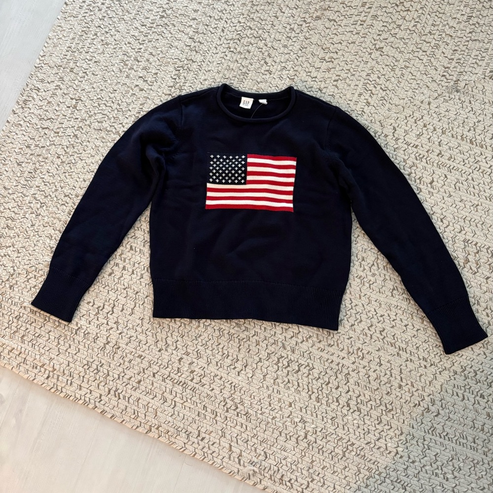 NEVER WORN, WITH TAGS. GAP Kids Navy Sweater with American Flag